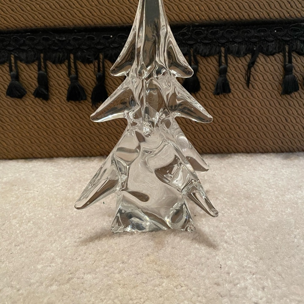 Elegant Glass Holiday Tree Decor